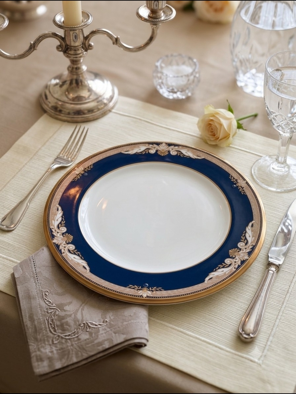 Blue and Gold Porcelain Dinner Plate - Home Dining
